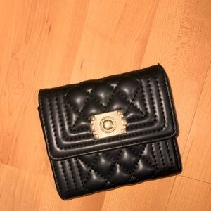 Brand new (With Box) Black Quilted Leather Wallet 🖤🖤🖤 with a gold-tone clasp.
